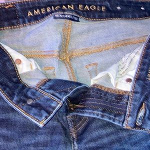 Dark American Eagle Mens Blue Jeans